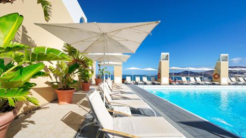 Hotel Reina Isabel