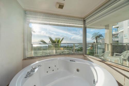 Roxx Suites Deluxe Bodrum Hotel In Turgutreis Turkey Reviews Prices Planet Of Hotels