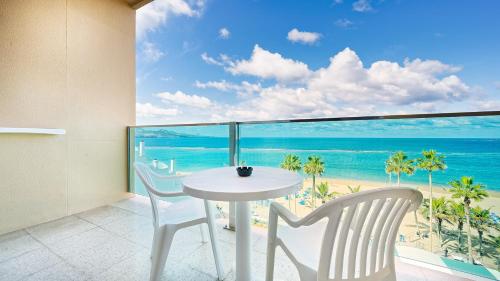 Bull Reina Isabel & Spa Room Type - Twin Room with Sea View Spa Acces included Bull Reina Isabel & Spa Room Type - Twin Room with Sea View Spa Acces included