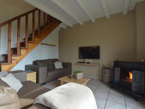  Spacious Holiday Home in Mont with Garden in Mont