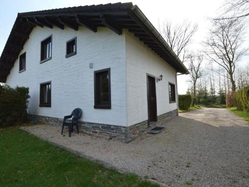  Spacious Holiday Home in Mont with Garden in Mont