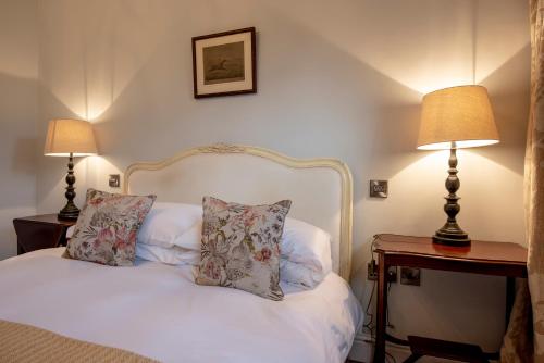 The George Inn Room Type - Deluxe Double Room
