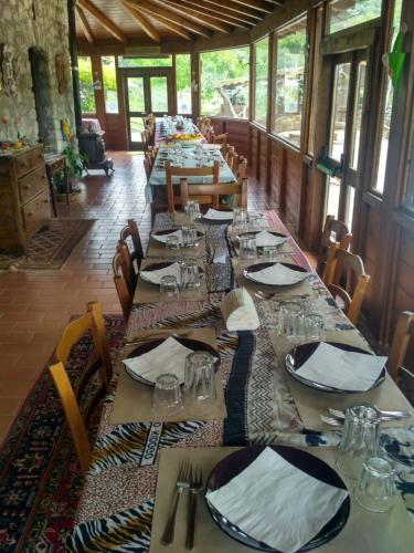 Ресторан, Villa de Luccheri in Frasso Telesino
