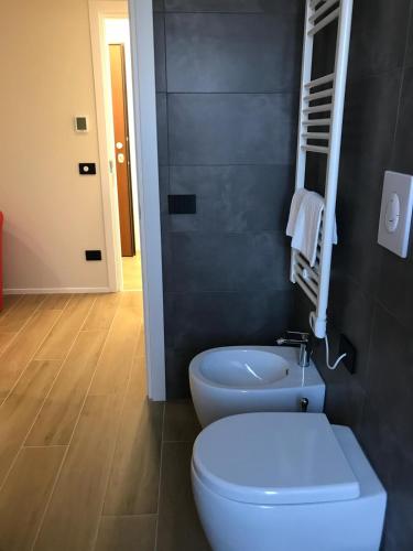 ROMA ROOMS - image 8