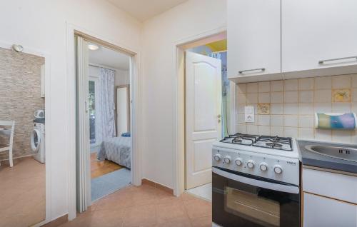Nice Studio Apartment Natali in Mali Maj