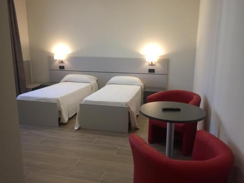 ROMA ROOMS – Ancona, IL