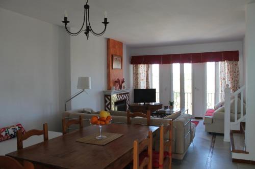 Apartamentos Puerto Sherry - image 4