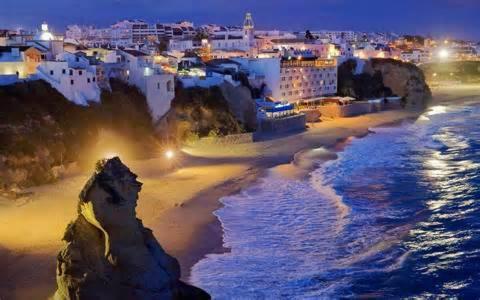 Facilities, Jardim Paraiso Apartments in Guia