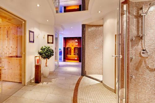 Hotel Jägerhof - image 4