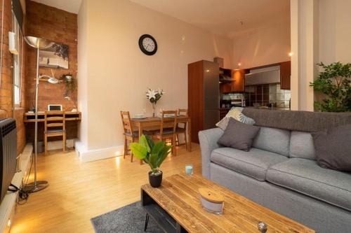 Stylish and comfortable Lace Market Studio Apartment