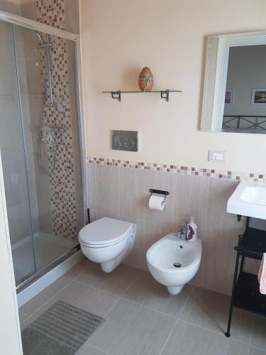 Ванна кімната, Podere Gabry Quiet Garden Rooms Pisa in Сан - Джуліано Терме