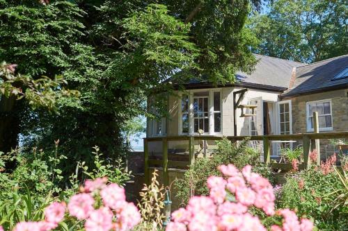 The Windhovers Annexe, , Leicestershire