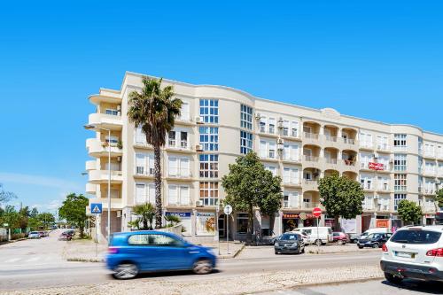 Vista exterior, Beautiful Modern Apartment in Olhão, Algarve (Beautiful Modern Apartment in Olhao, Algarve) in Praia Da Rocha