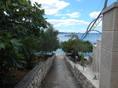  Apartment Marija - next to sea in Okrug Donji