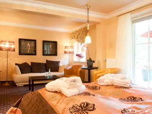 Amethyst Hotel Garni Luneburg Inklusive Parkplatz in Deutsch Evern