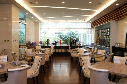 Yuh Tong Hotel in East District