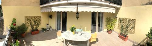  Flowers House in Arco
