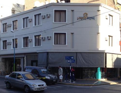 . Lorenzo Suites Hotel