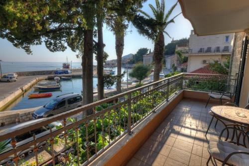 Apartments Villa Palma - image 2