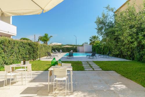 Travini Hotel Residence - image 12