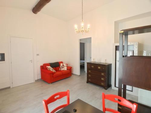  M&M, Pension in Lucca