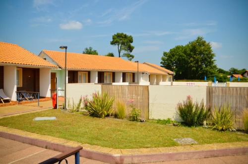 Hotel Les Pins - image 12