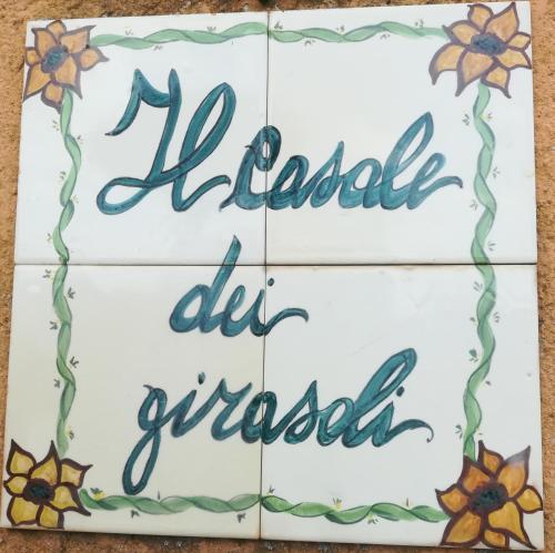 IL CASALE DEI GIRASOLI Country House in Capalbio