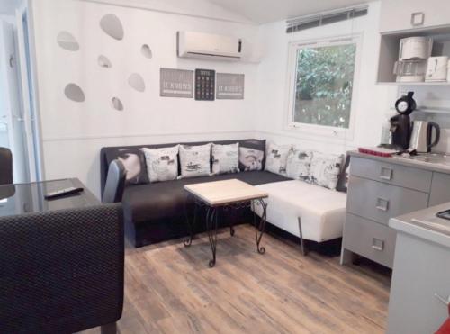 Facilities, Mobile Home Service Hotelier in Cais