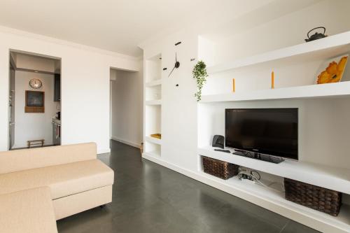  HomeySuite in Monte Estoril - Amazing Sea View in Estoril