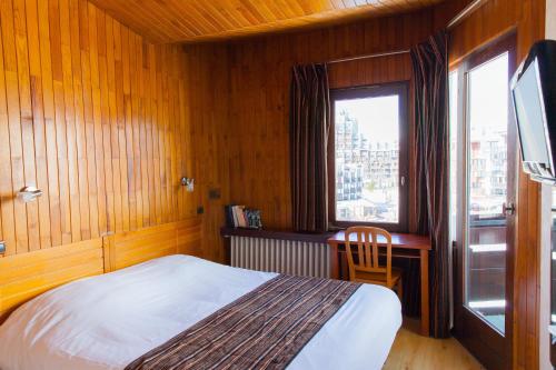 Guestroom, Hotel La Vanoise in Tignes