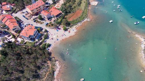  Apartment in Klimno with Seaview, Balcony, Air condition, WIFI (4728-2), Unterkunft in Klimno