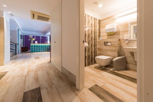 Hostal Tarba - main image