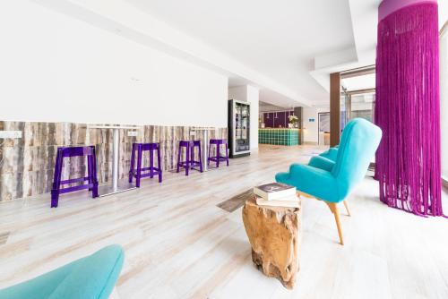 Hostal Tarba - image 14