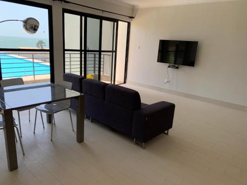 WATERFRONT FLAT in 西部