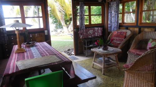 Fare Vahine Oviri - 1048DTO-MT in Faaroa Öböl