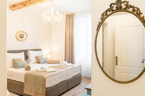 Le Monde Luxury Accommodation