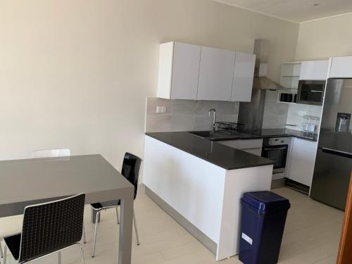 WATERFRONT FLAT 2 in 西部