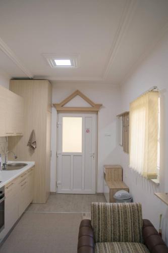 Apartment Beganovic-Centar - image 4