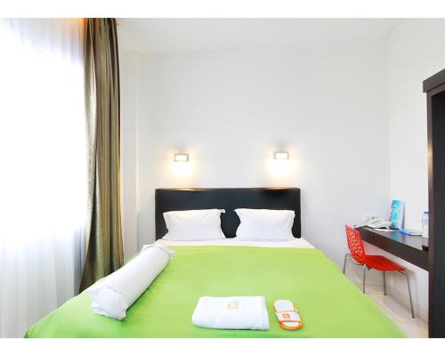 1 queen bed
