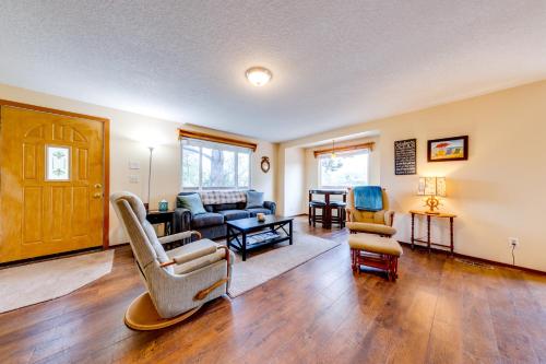2 Bed 1 Bath Vacation home in Seaside - image 7