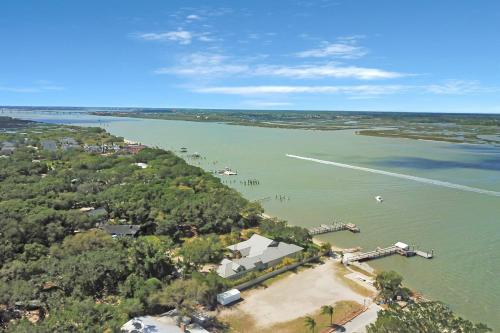 Boating Club By the Sea - main image