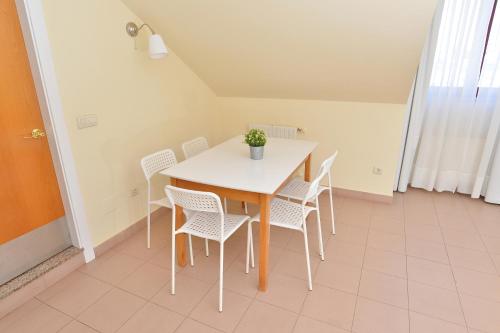 Apartamentos Marina - image 9