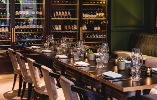 11 Cadogan Gardens Hotel & Apartments - image 3