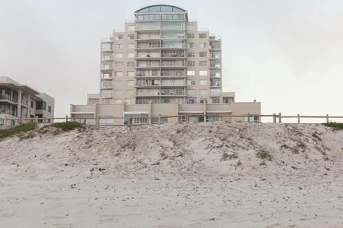 The Waves Blouberg Beach Apartments