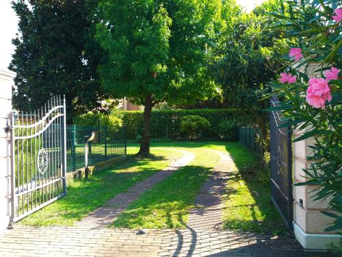  bamboo rooms, Pension in Cartiera Reali bei San Michele