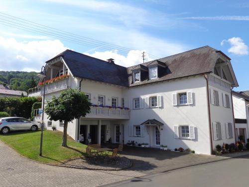 19 Im Herrenfeld in Burgen, Deutschland