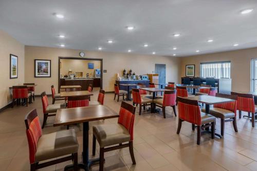 컴포트 인 & 스위트 노던 켄터키 - 레스토랑