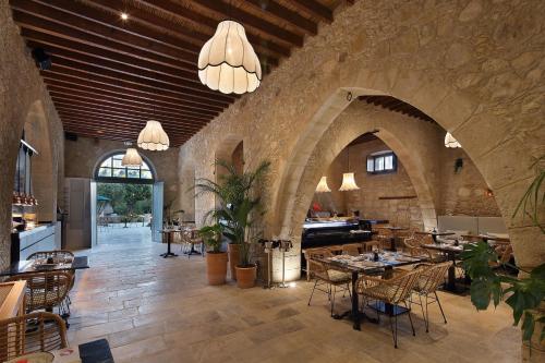 Restaurant, Polis 1907 by Louis Hotels in Polis