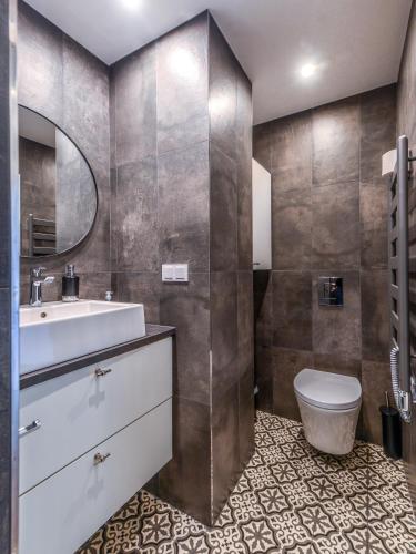 Stylish 2BD Flat with Balcony & Fast WiFi - Lozenets by Flat Mаnager, Sofia (foto 11)