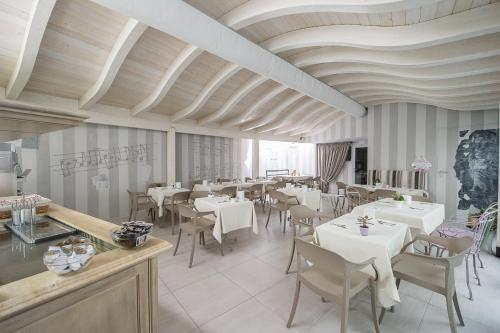 Hotel Torino - image 12